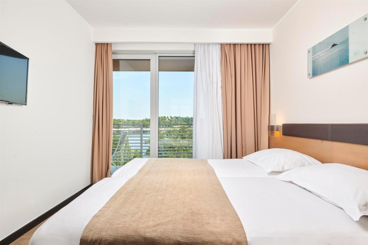 Hotel Molindrio Plava Laguna Porec Bagian luar foto
