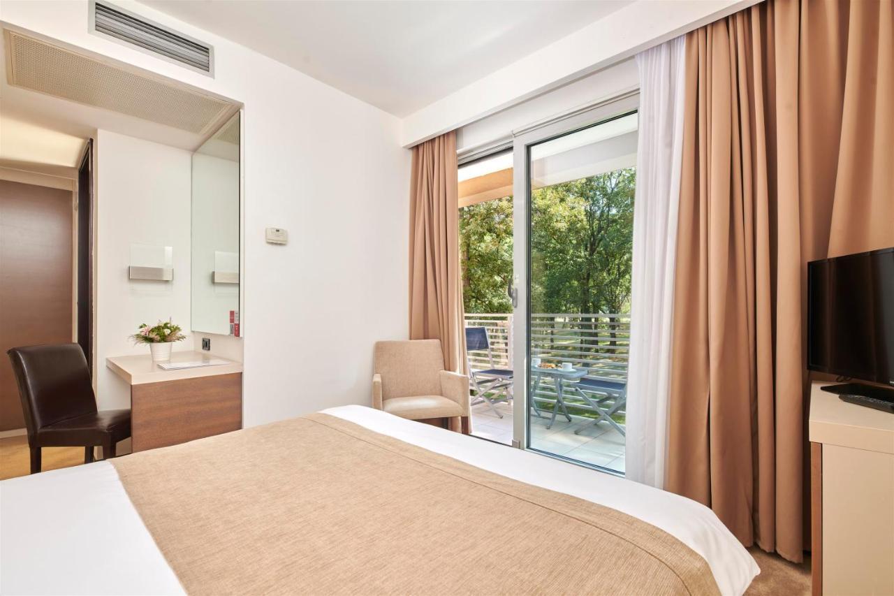 Hotel Molindrio Plava Laguna Porec Bagian luar foto
